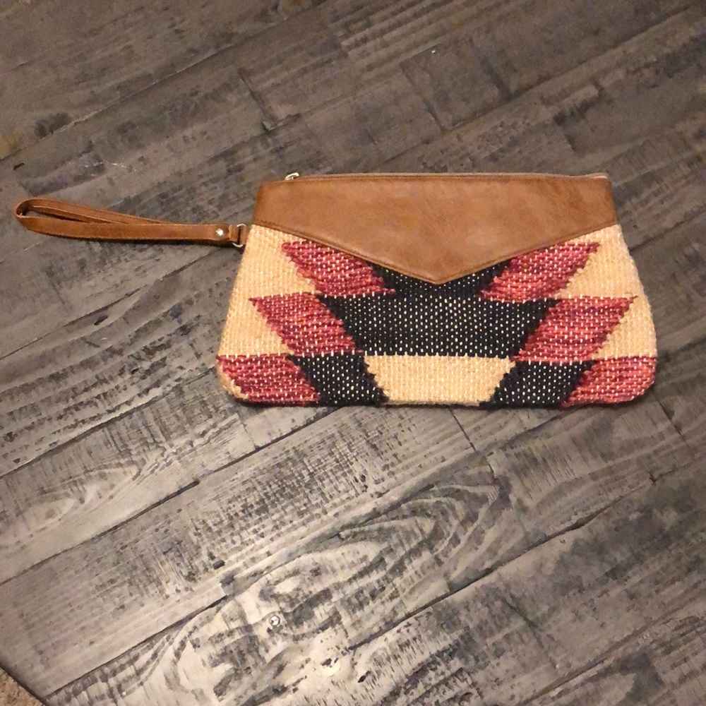 Southwestern style clutch